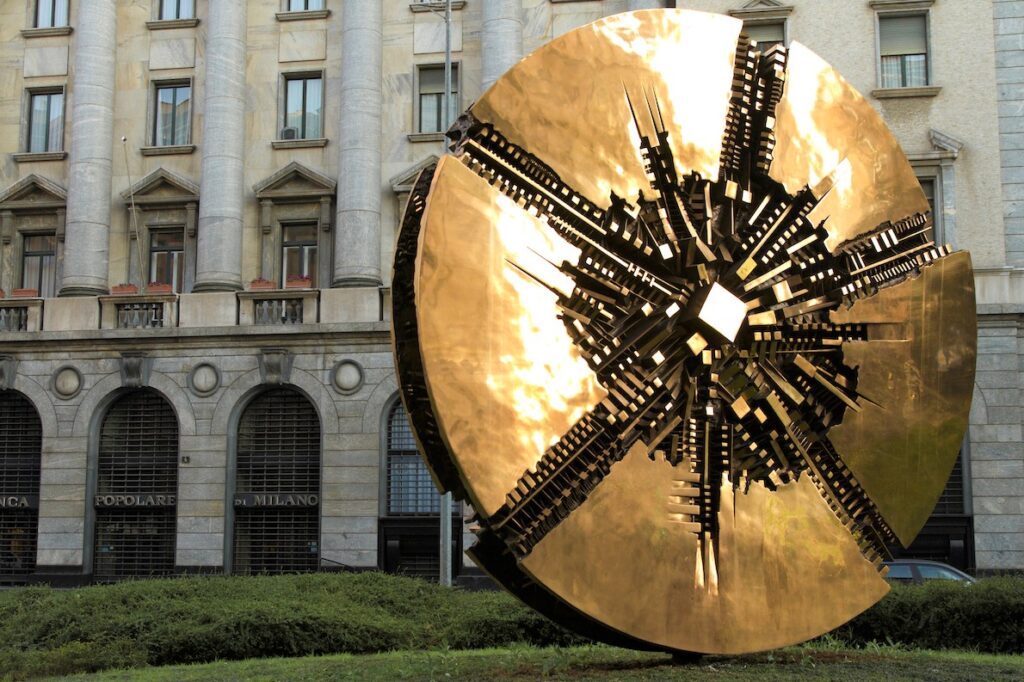 Arnaldo Pomodoro e  Milano